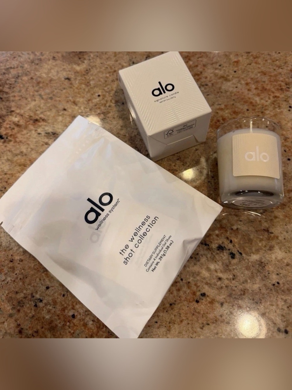 ALO Yoga Signature Candle 2oz & The Wellness Shot Collection Bundle NEW